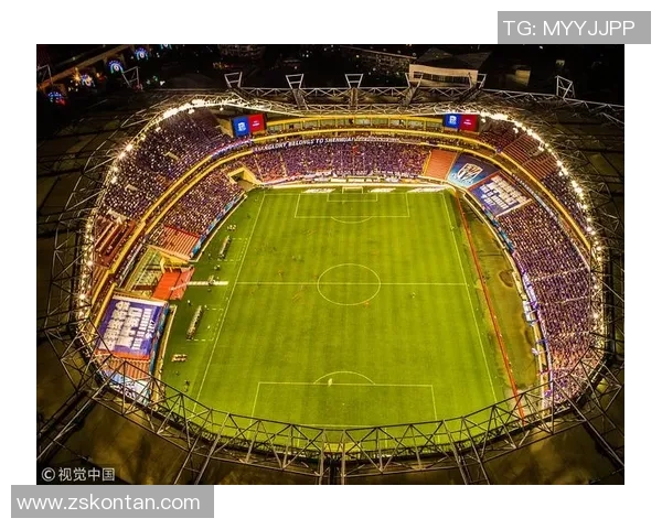 荒废的足球明星重返赛场的心路历程与挑战解析